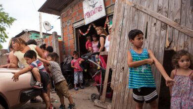 Photo of El Gobierno le dijo al FMI que la pobreza ya alcanza a más del 50% de los argentinos