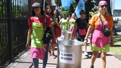 Photo of El Gobierno giró más plata para la Tarjeta Alimentar, pero redujo a cero las partidas para comedores y asistencia directa