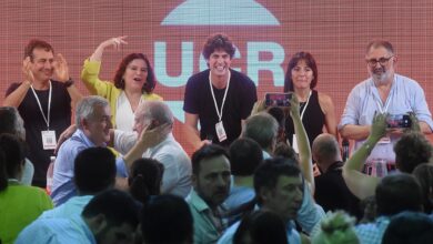 Photo of La sorpresiva victoria que cosechó Martín Lousteau y el desafío de sostener su decisión: el impacto del DNU en la UCR