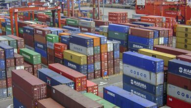 Photo of El stock de importaciones pendientes de pago creció en USD 9.000 millones: la estrategia del BCRA para normalizar el comercio exterior