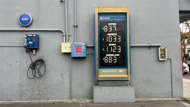 Photo of Calculadora de combustible: cuánto cuesta llenar el tanque de nafta o gasoil en abril en los 10 modelos de autos más vendidos del país