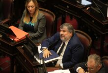 Photo of El kirchnerismo pidió una sesión en el Senado para votar la ley para que nadie en el Estado gane más que Milei