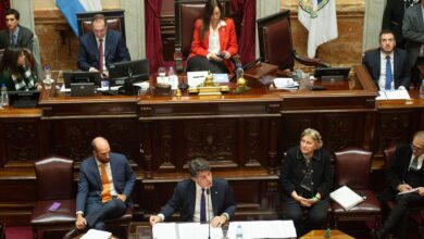 Photo of Recelos y pases de factura en el Gobierno por la demora de la Ley Bases en el Senado