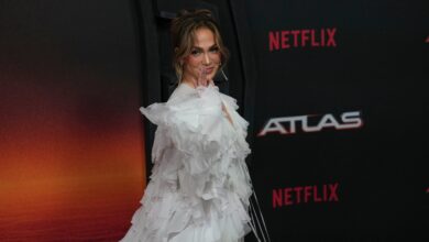 Photo of Jennifer Lopez reta la inteligencia artificial y pone como protagonista la comida mexicana y Netflix