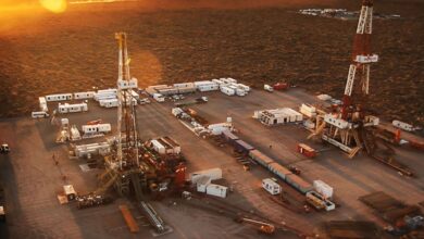 Photo of YPF ya sacó petróleo en la zona mendocina de Vaca Muerta e invertirá USD 30 millones para seguir perforando