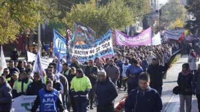 Photo of La Legislatura de Neuquén aprobó el plus salarial por presentismo docente: el principal gremio anunció un paro y movilización