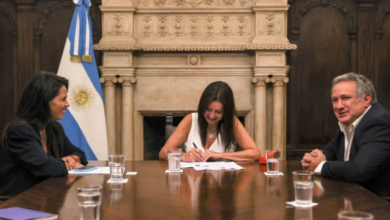 Photo of Guillermo Francos sobre el escándalo de los alimentos: “La Justicia no tiene por qué meterse en temas del Ejecutivo”