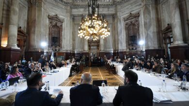 Photo of Economía con Ley Bases y Pacto de Mayo en modo espera