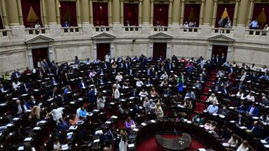 Photo of Diputados define si votará por títulos la Ley Bases, mientras se negocia si habrá uno o más dictámenes