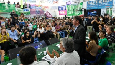 Photo of Kicillof ratifica su acuerdo con los gremios para confrontar con Milei tras la Ley Bases y el Pacto de Mayo