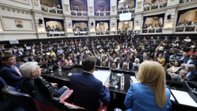 Photo of El paquete electoral del Gobierno pone atención en la provincia de Buenos Aires, el epicentro de la disputa en el PJ kirchnerista