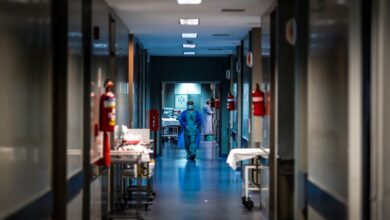 Photo of El Ministerio de Salud evalúa cobrar la atención a extranjeros en hospitales públicos