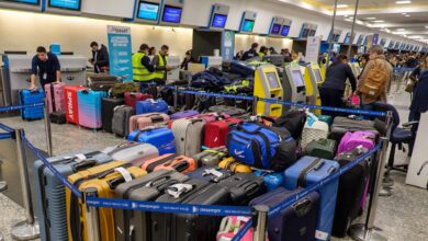 Photo of Ya son 6.500 los pasajeros rehenes de asambleas sindicales que no pueden viajar desde Aeroparque