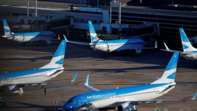 Photo of Aerolíneas Argentinas modifica rutas ineficientes: cuáles son las ciudades que recibirán menos vuelos