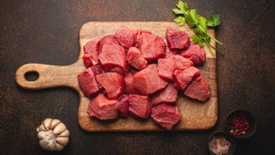 Photo of La carne roja podría ser el principal impulsor del cáncer de colon en los jóvenes, según un estudio