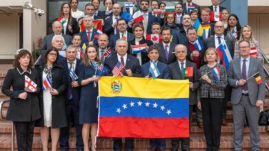 Photo of Fuerte gesto de 39 países reunidos en la Embajada de Estados Unidos para reclamar “transparencia e integridad en Venezuela”