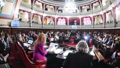 Photo of El peronismo consiguió el acuerdo del PRO, la UCR y libertarios aliados para aprobar 135 pliegos judiciales en PBA