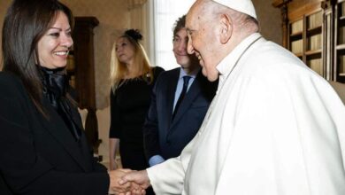 Photo of Sandra Pettovello se reunió en el Vaticano con el Papa Francisco