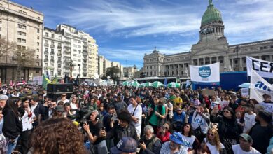 Photo of Marcha por el Presupuesto Universitario, en vivo: “Si hay veto habrá paro y movilización”, advierten los gremios docentes en la protesta