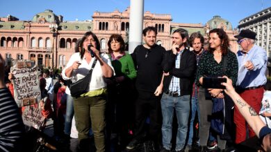 Photo of La izquierda se juntó en la Plaza de Mayo para protestar por el día del jubilado: críticas al Gobierno y reclamos a la CGT