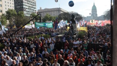 Photo of El Gobierno vetó la ley de Financiamiento Universitario tras la multitudinaria marcha por la educación pública