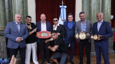 Photo of La Cámara de Diputados homenajeó al «Chino” Maidana y otras figuras del boxeo