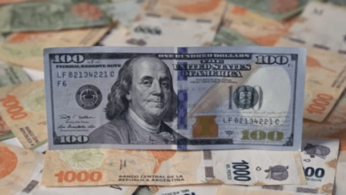 Photo of El dólar blue superó los $1.300 y se acentuó la presión cambiaria