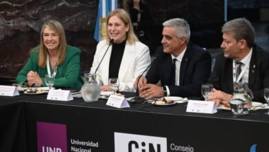 Photo of Scaglia a los rectores: “Nuestro gobierno defiende la universidad pública”