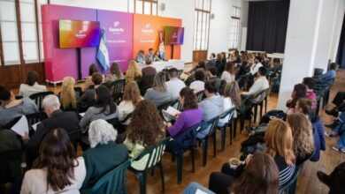 Photo of Santa Fe presentó la Guía de Cuidados para la prevención del suicidio