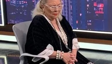 Photo of Elisa Carrió apuntó contra Karina Milei 