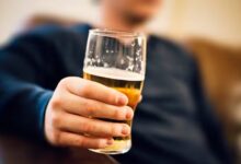 Photo of Adiós a un mito: ¿el alcohol fija o no las grasas?