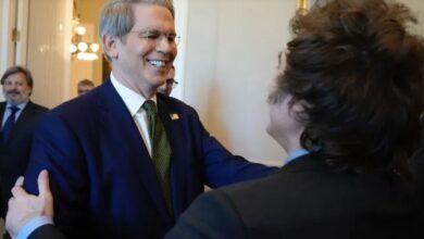 Photo of El Tesoro de EE UU confirmó que negocia con Argentina una línea de swap por 20 mil millones de dólares