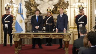 Photo of Milei tomó juramento a Diego Santilli como nuevo ministro del Interior